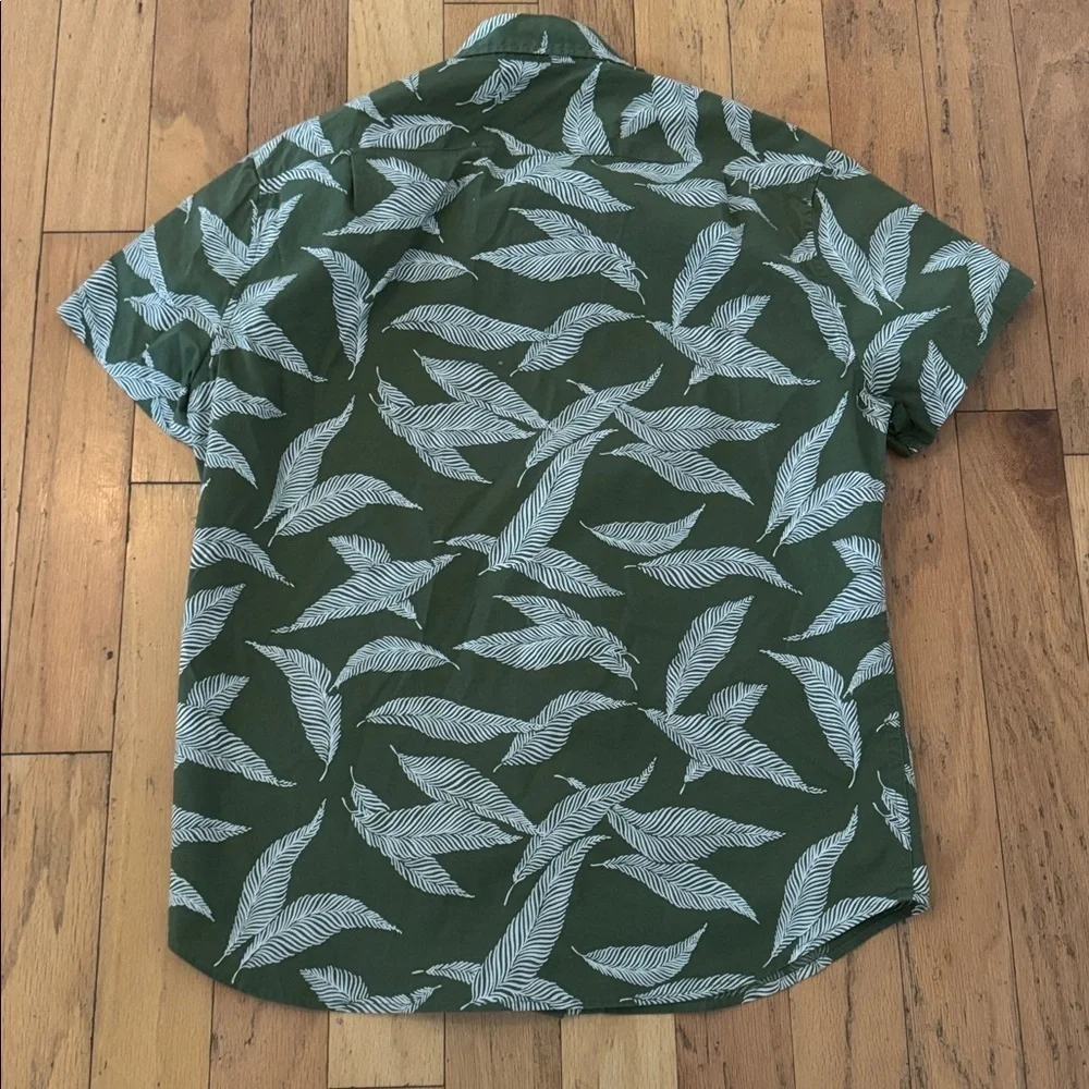 JCREW | Olive Green Leaf Print Button Down | Slim Fit | Size M | Flex Washed